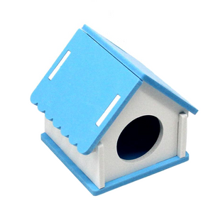 Caseta para mascotas pequeñas 9.5x9.5x10cm.